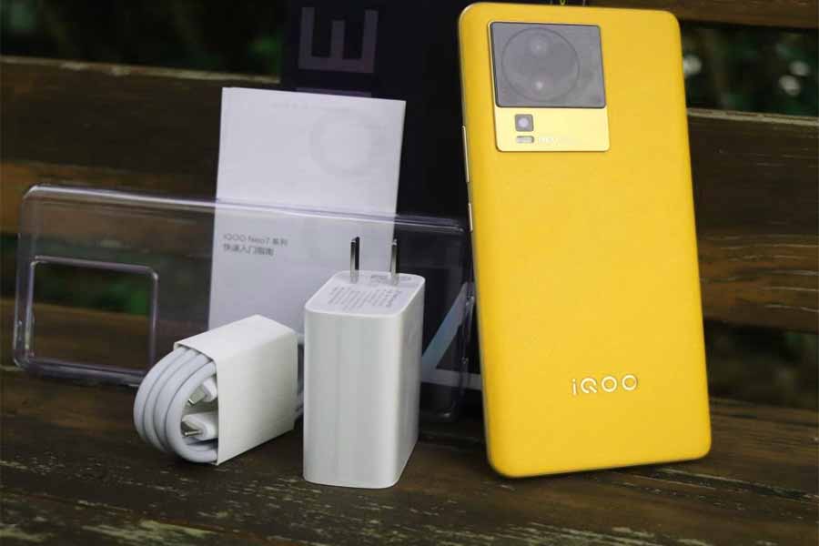 iQOO Neo 8 Smartphone